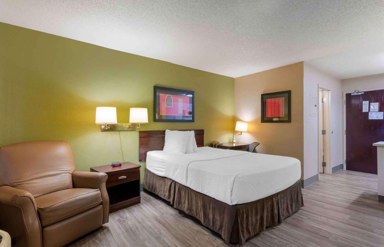 Extended Stay America Suites - Kansas City - Overland Park - Quivira Rd Lenexa Exterior photo